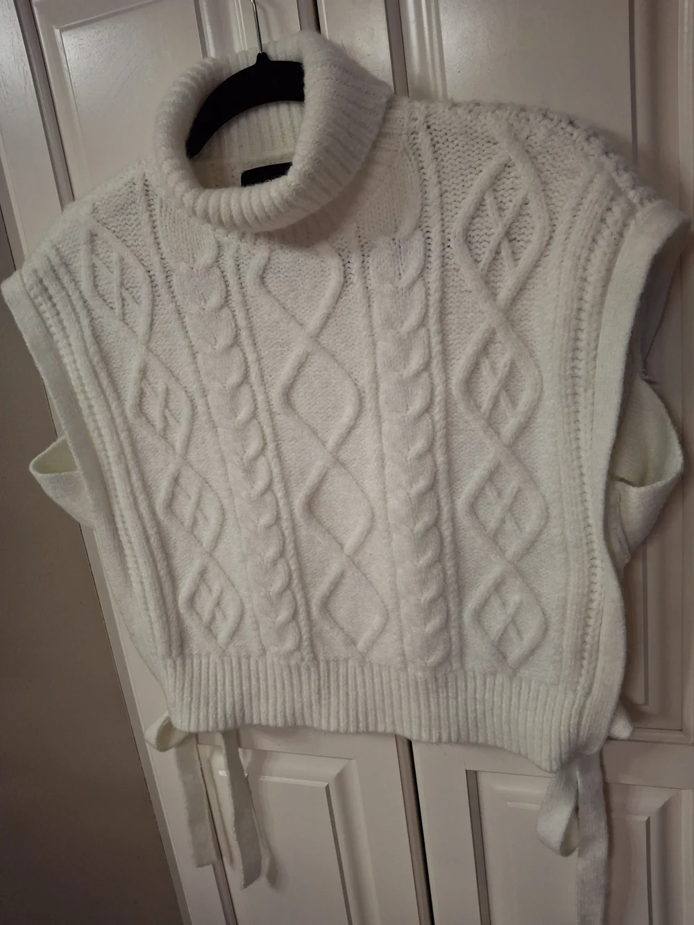 Cider Ivory Cable Knit Turtleneck Sweater Vest - Picture 11 of 13